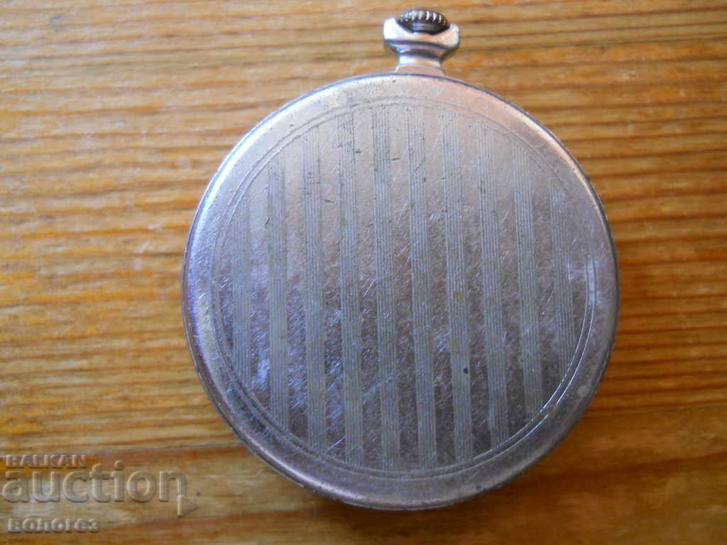 Ceas de buzunar „Fulger” - funcționează cu preț 45.00 BGN | € 23.01