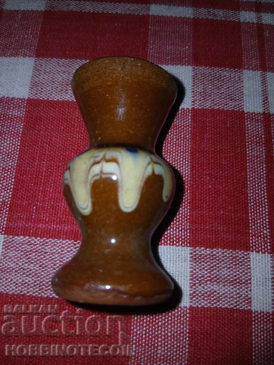 Livrarea CERAMICĂ TROIANĂ - VAZĂ MICĂ NOUĂ - DISPONIBILE aprox. 30 buc