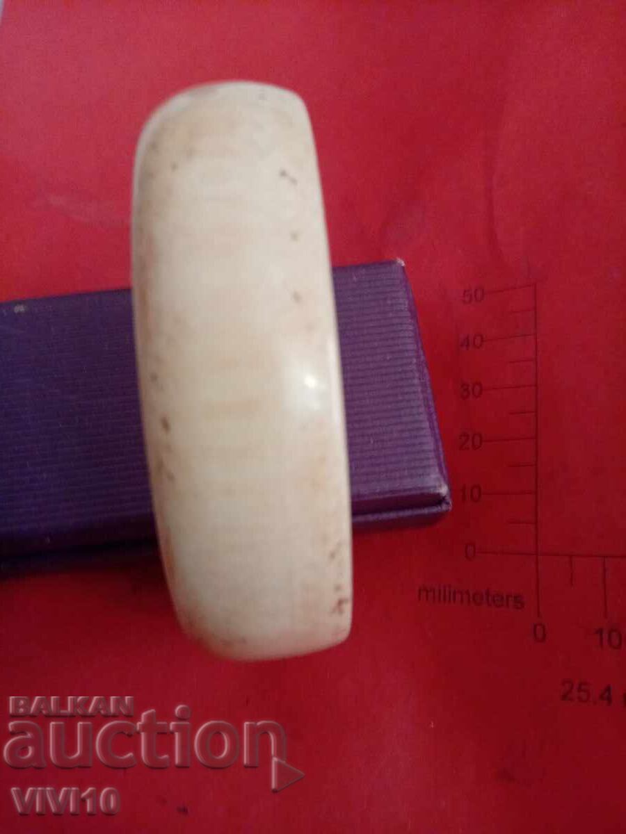 Auction  Antique bone bracelet