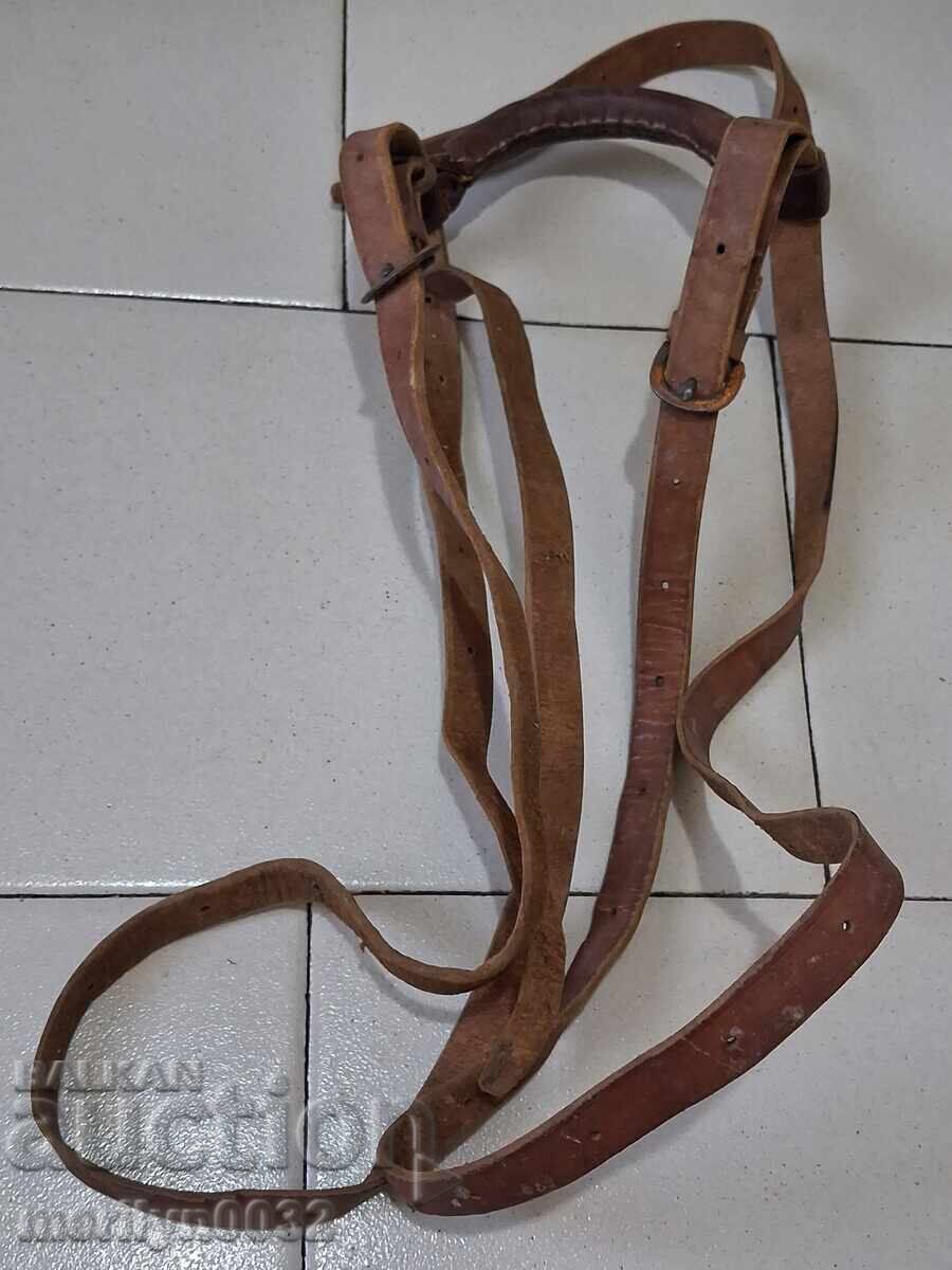 Leather straps with handle for carrying folders, packages, bundles