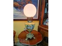 Страхотна антикварна настолна лампа бронз и порцелан