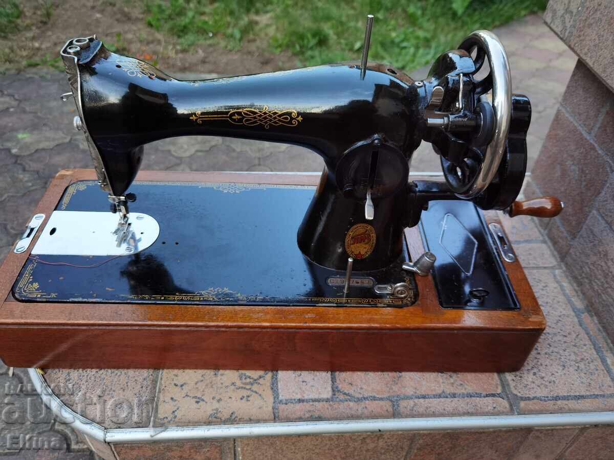 Auction  Russian sewing machine Podolsk 1-A (Singer 15 copy) - 1951