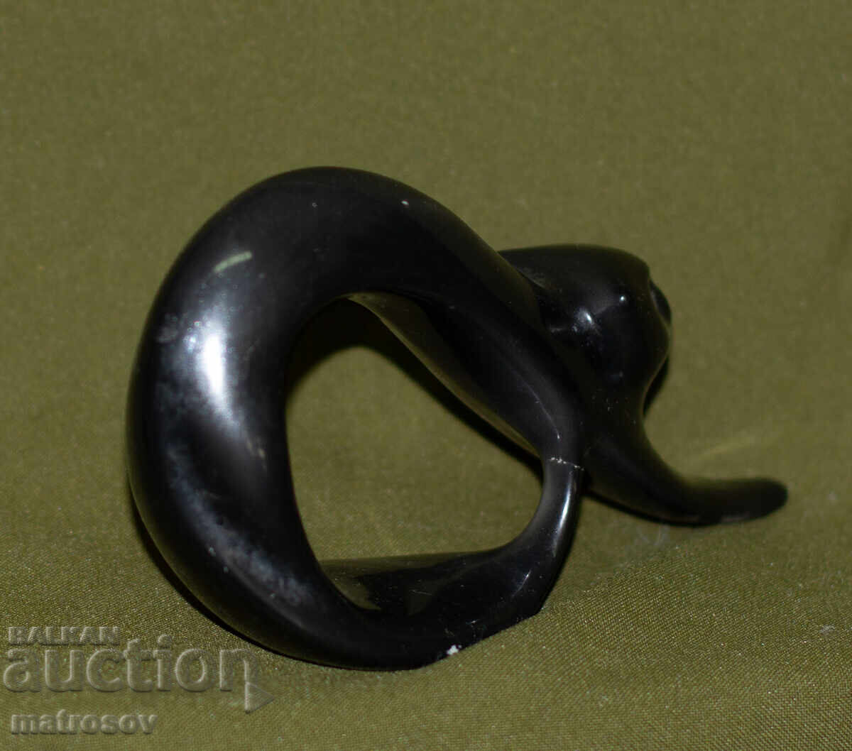 Παράδοση Διακοσμητικό βουλγαρικό πορσελάνινο ειδώλιο γάτας