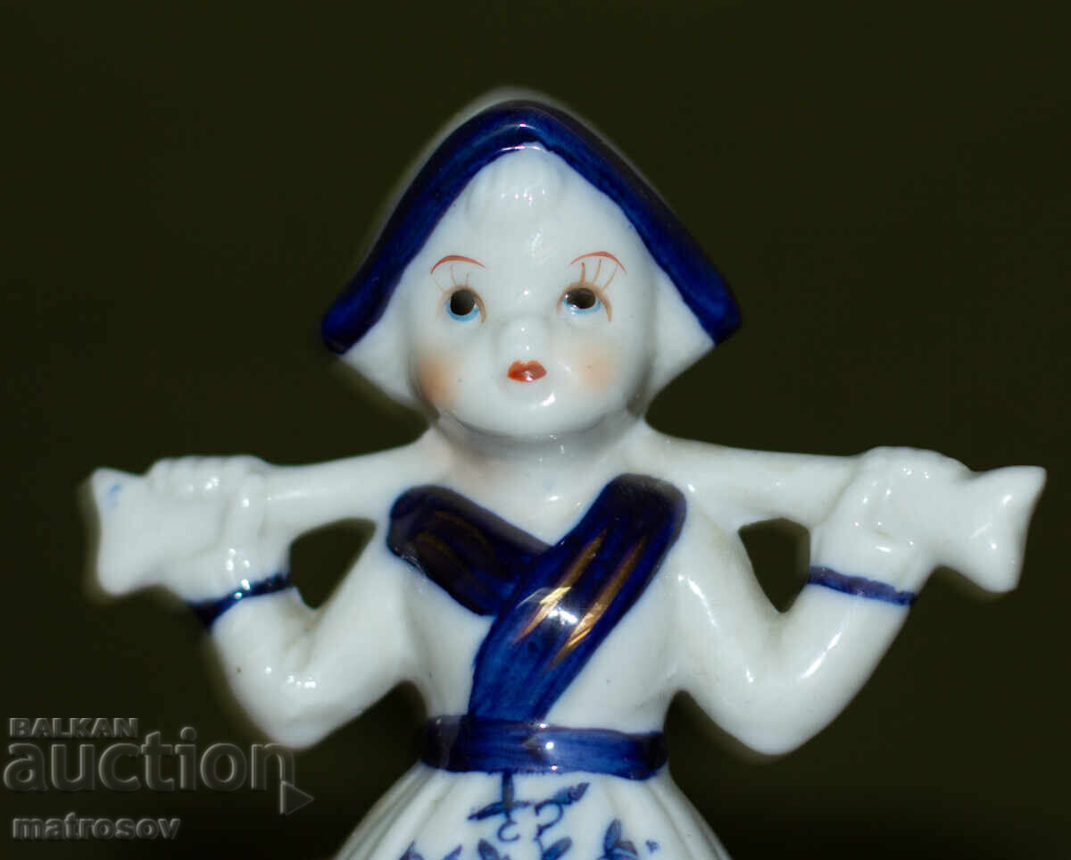 Холандска порцеланова статуетка на момиче - 6