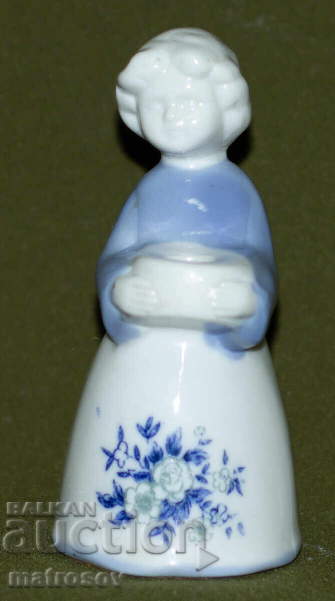 Σουηδικό πορσελάνινο ειδώλιο - κηροπήγιο με τιμή 60.00 BGN | € 30.68