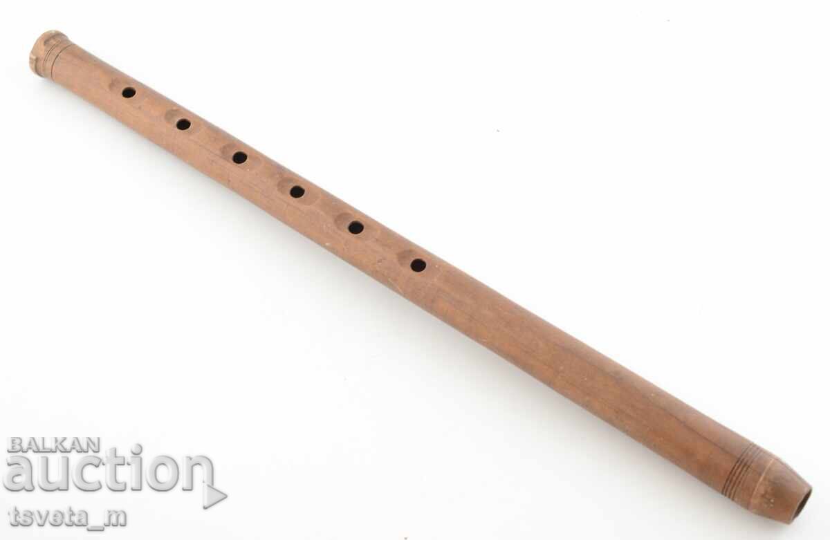 Antique flute / duduk with price 20.00 BGN | € 10.23