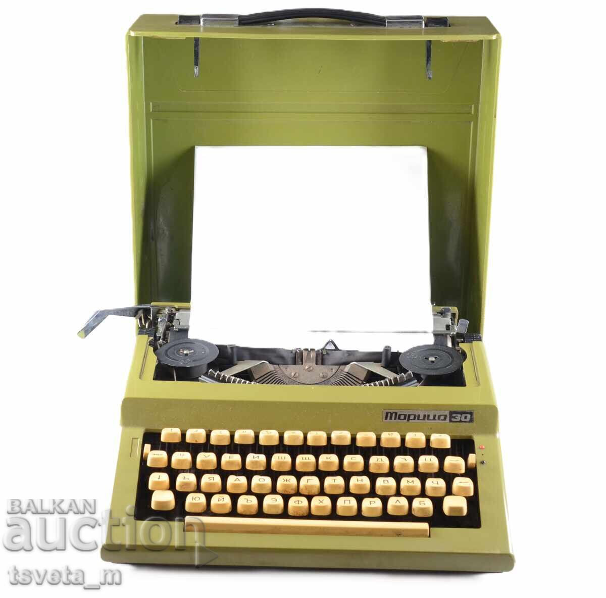 Livrarea Mașină de scris MARIȚA 30 chirilică soc - funcționează