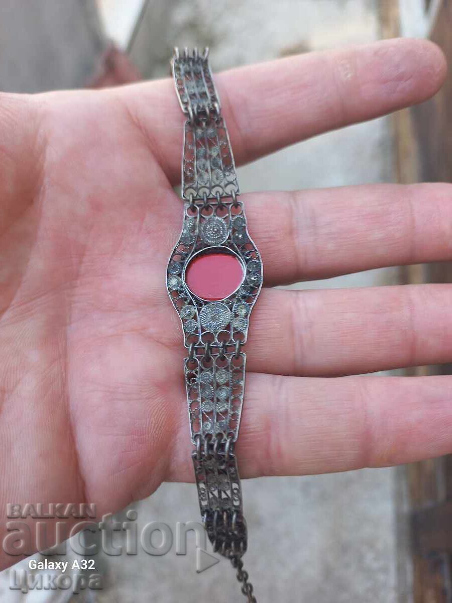 ΠΑΛΙΟ ΑΣΗΜΕΝΙΟ ΒΡΑΧΙΟΛΙ ΦΙΛΙΓΡΑΝ ΝΟΣΙΑ με τιμή 100.00 BGN | € 51.13 ΠΑΛΙΟ ΑΣΗΜΕΝΙΟ ΒΡΑΧΙΟΛΙ ΦΙΛΙΓΡΑΝ ΝΟΣΙΑ με τιμή 100.00 BGN | € 51.13