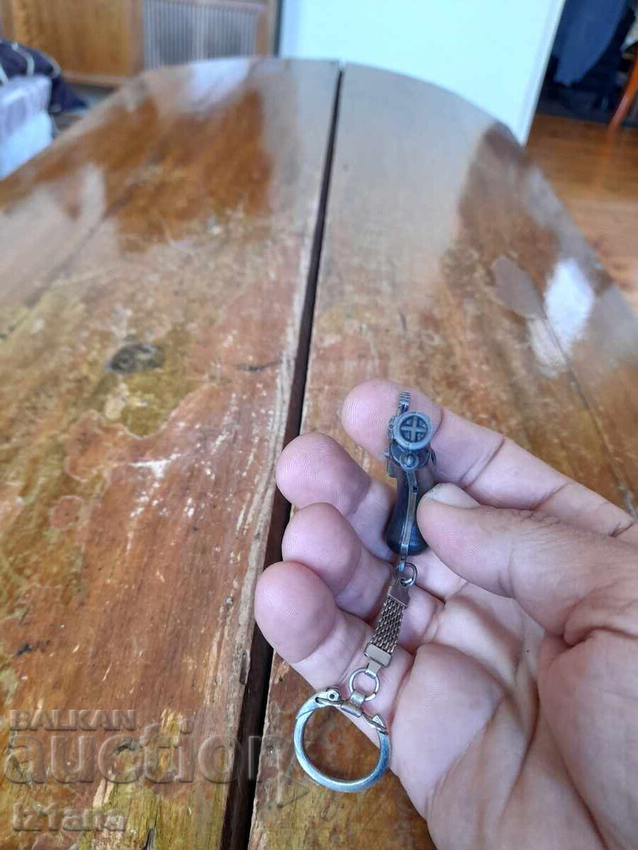 Auction  Old Keychain Pistol