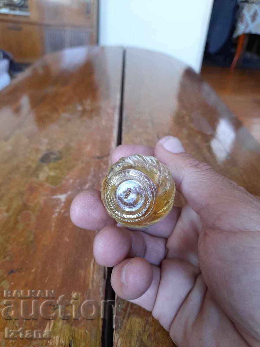 Auction  Old perfume