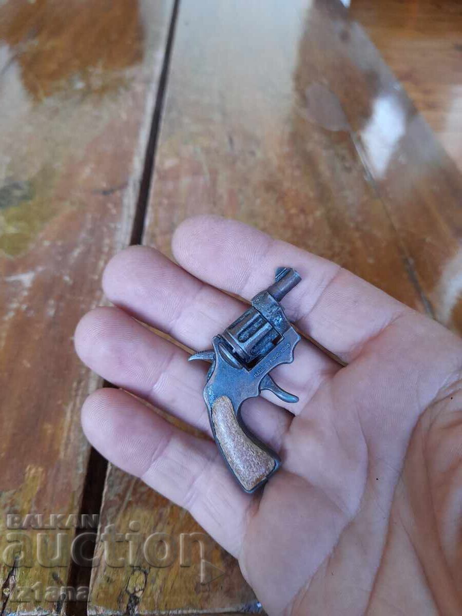 Delivery of Old Keychain Pistol