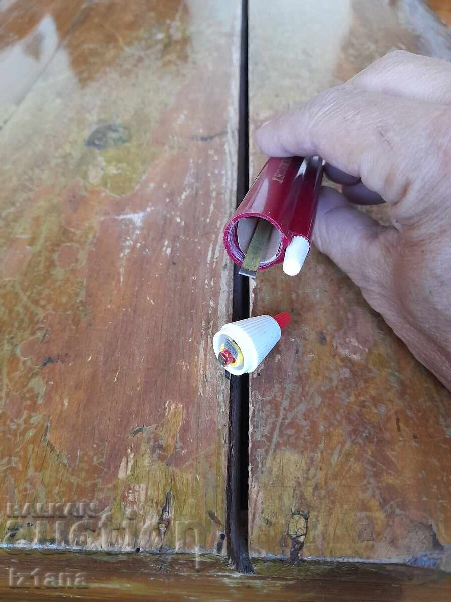 Old Pen, Flashlight Autoexport - 6 Old Pen, Flashlight Autoexport - 6