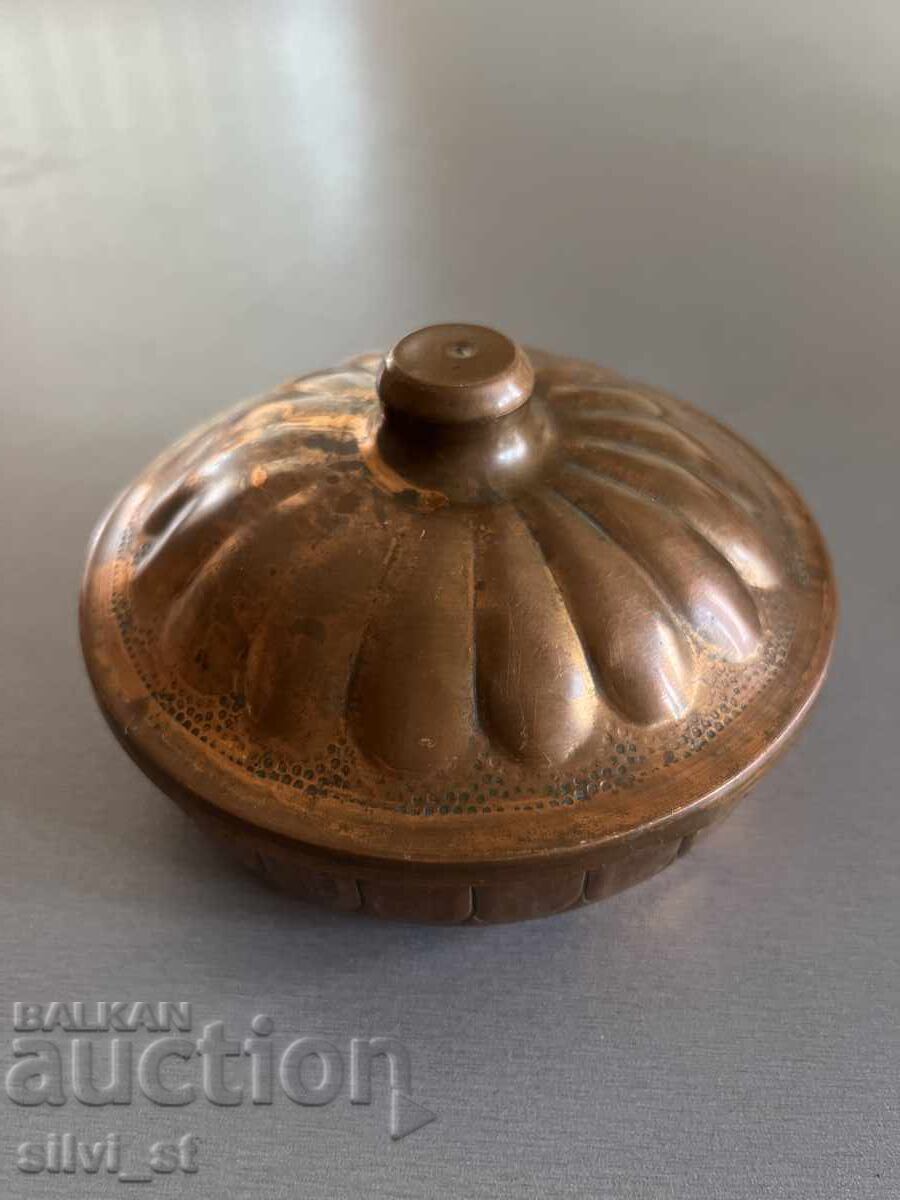 Медна кутия