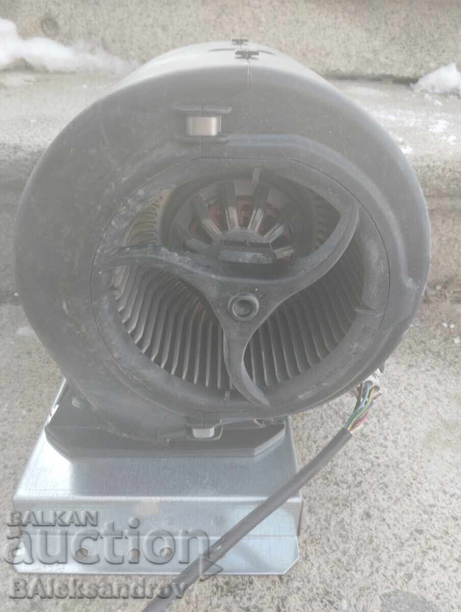 Working fan with price 15.00 BGN | € 7.67