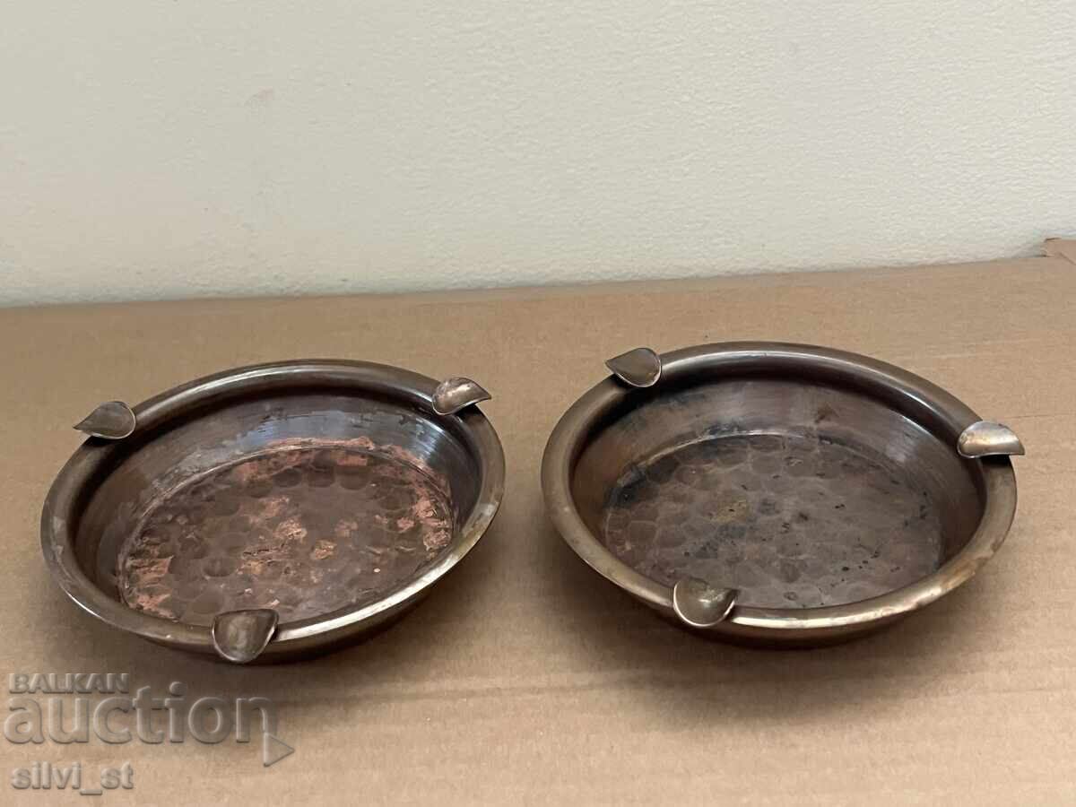 Δύο παλιά μπρούτζινα τασάκια - 5