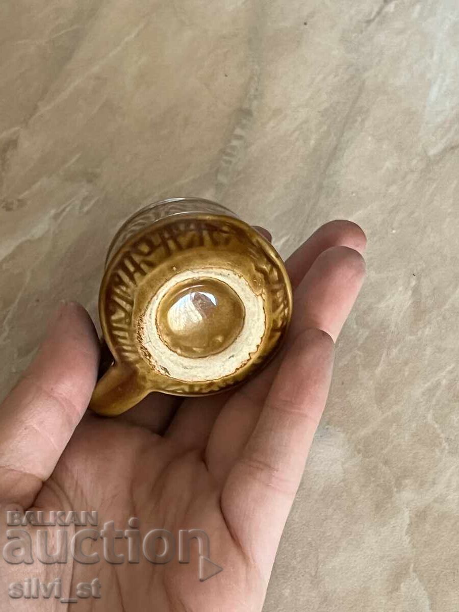 Порцеланова фигурка / Халба - 5