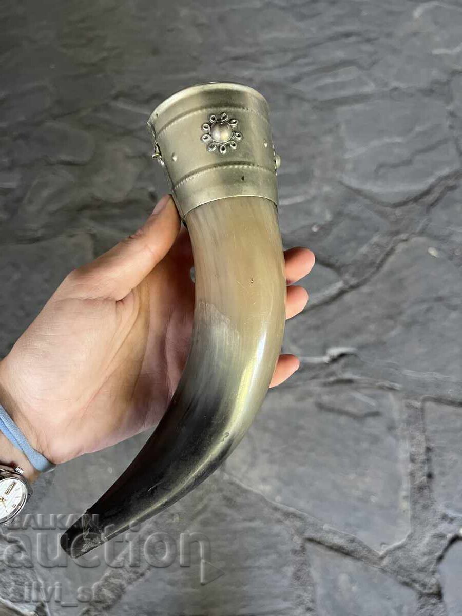 Доставка на Рог за пиене Съд за пиене от Средновековие