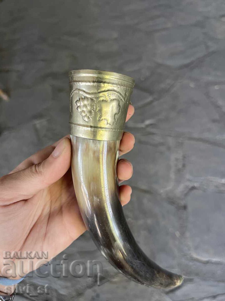 Рог за пиене Съд за пиене от Средновековие - 5