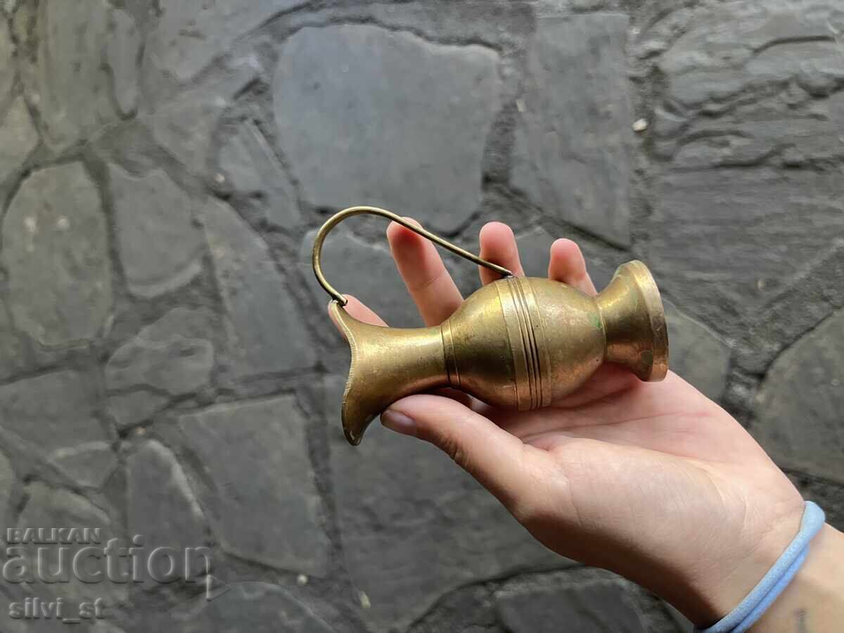 Delivery of Bronze Jug / 4 pieces