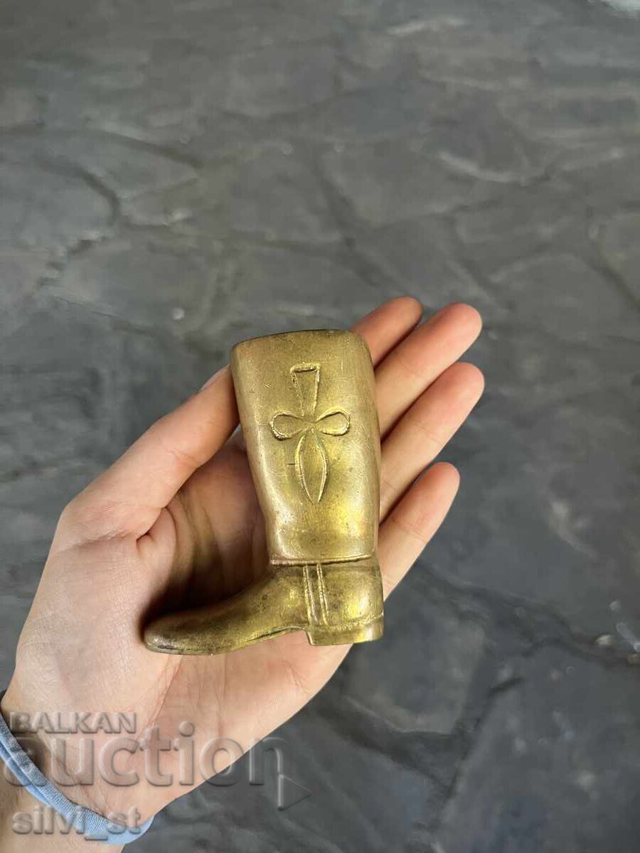 Χάλκινο ειδώλιο / Παπούτσι