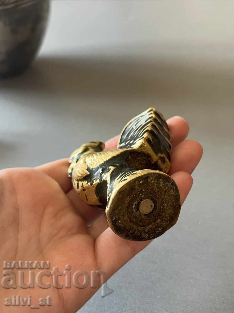 Бронзова фигура петле - 7