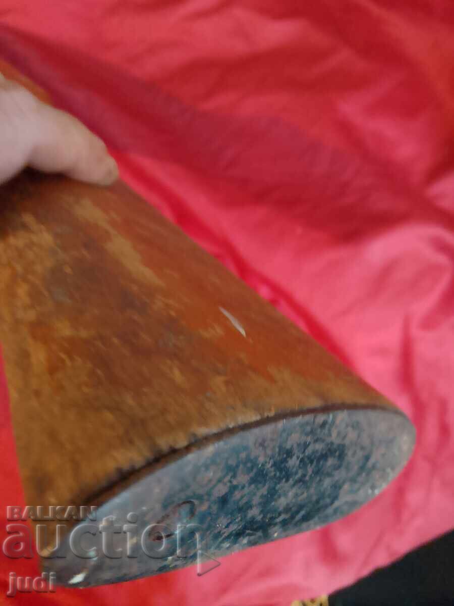 Delivery of Wooden rifle stock