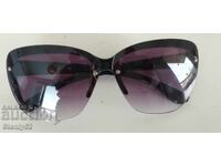 Γυαλιά ηλίου Morgan σε άριστη κατάσταση με πλαστικό σκελετό