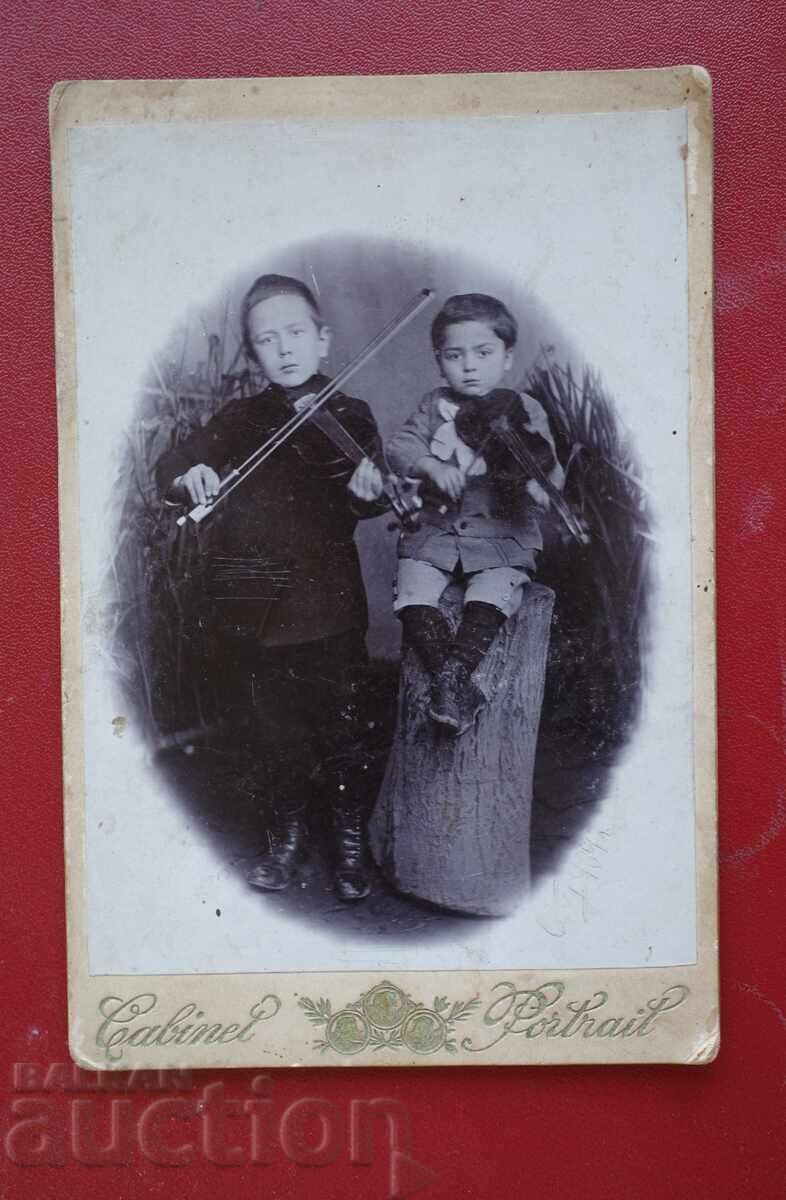 Φωτογραφία επιτραπέζια Ιβάντσο Στεφάντσο παιδιά βιολιστές 1904 με τιμή 20.00 BGN | € 10.23