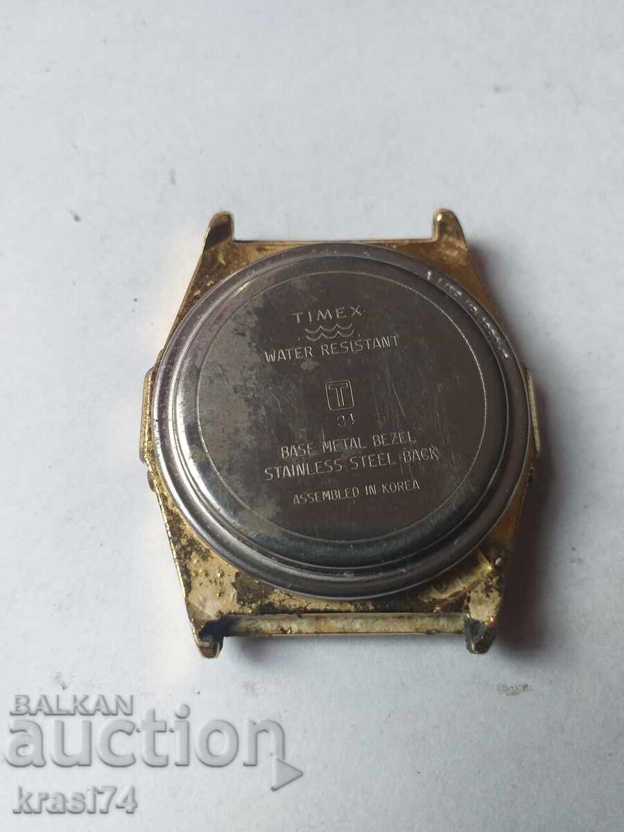 Gold-plated electronic watch with price 30.00 BGN | € 15.34