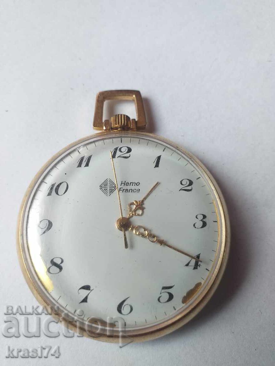 Позлатен часовник Позлатен часовник