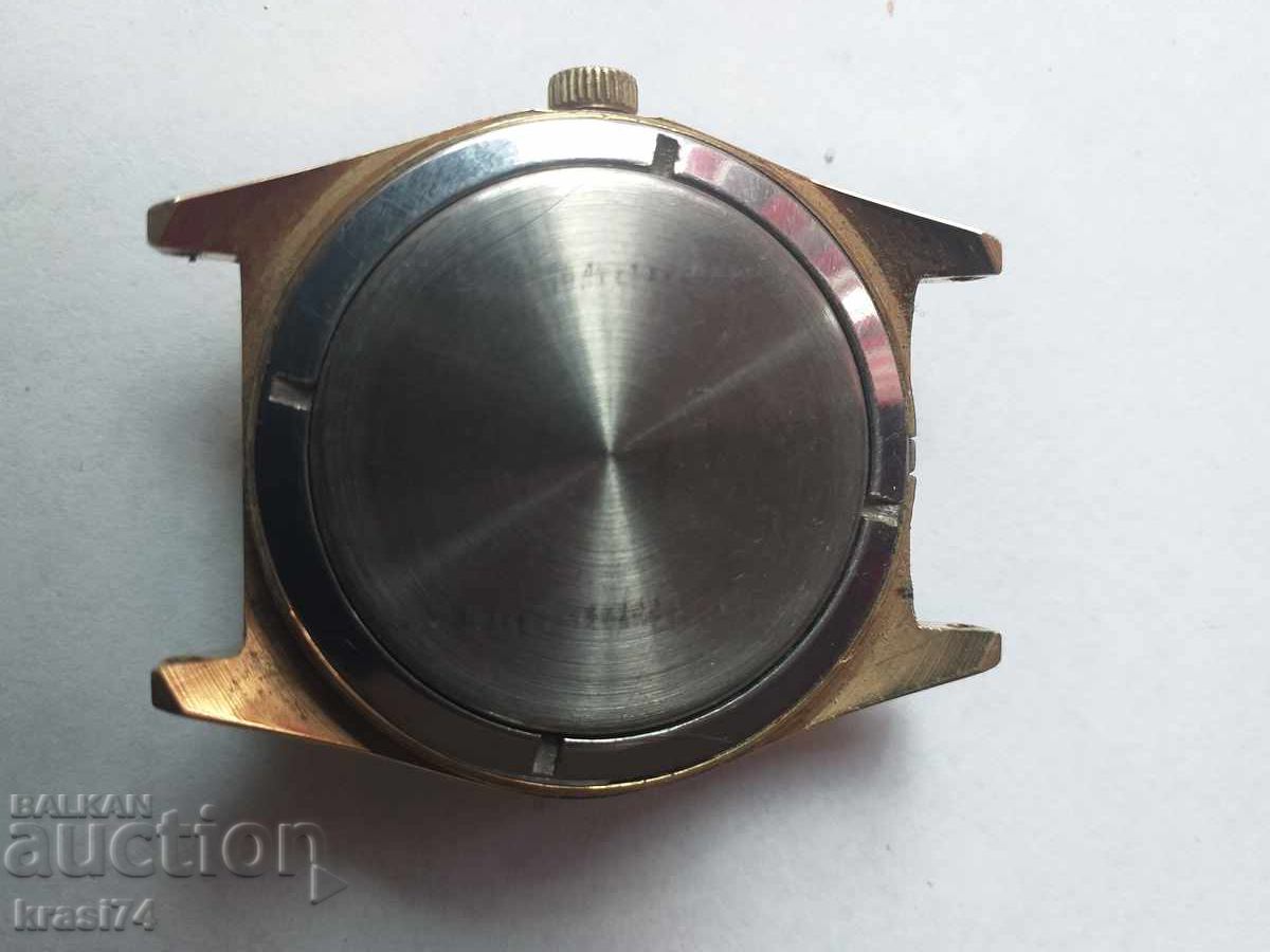 Επιχρυσωμένο ρολόι με τιμή 50.00 BGN | € 25.56 Επιχρυσωμένο ρολόι με τιμή 50.00 BGN | € 25.56