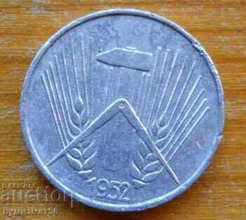 1 pfennig 1952 - GDR with price 1.00 BGN | € 0.51