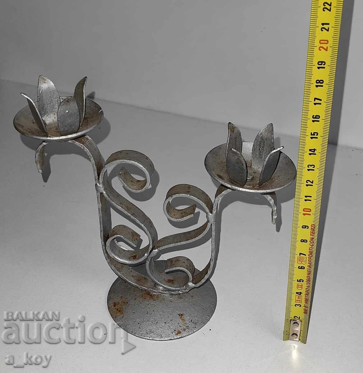 Auction  METAL CANDLE HOLDER