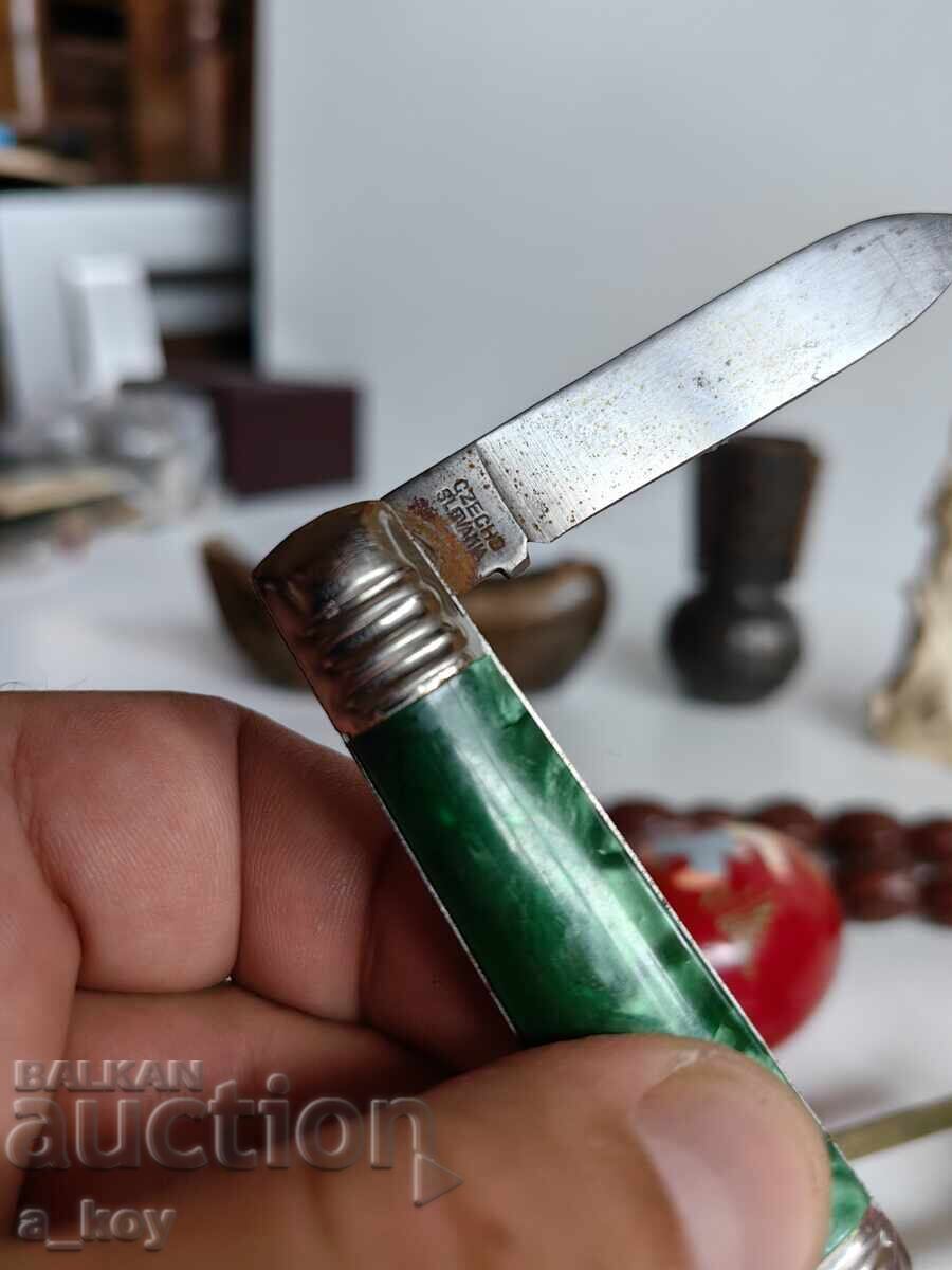 Auction  LOT SOUVENIRS AND OTHER