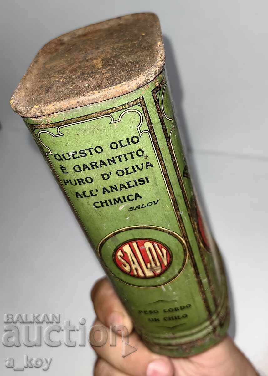 Livrarea CUTIE VECHE METALICĂ DIN TABLĂ