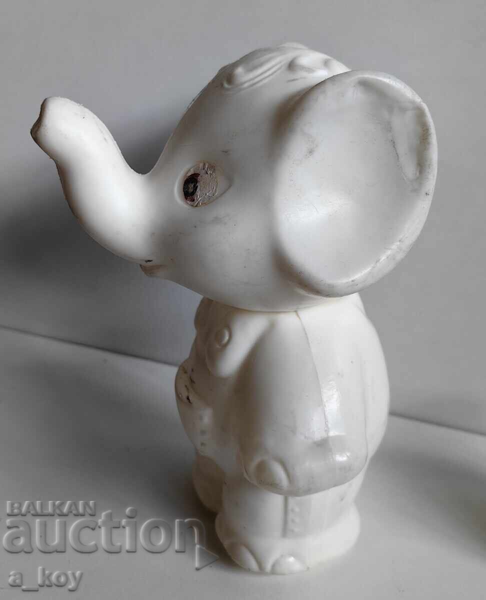 Livrarea PLASTICĂ SOC ELEFANT JUCĂRIE PENTRU COPII