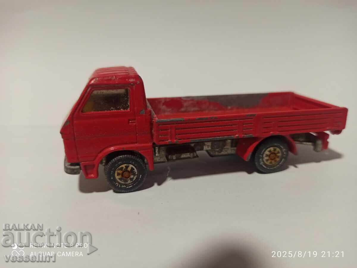 Vechi camion de jucărie SIKU man Volkswagen 1/60 cu preț € 9.50 | 18.58 BGN