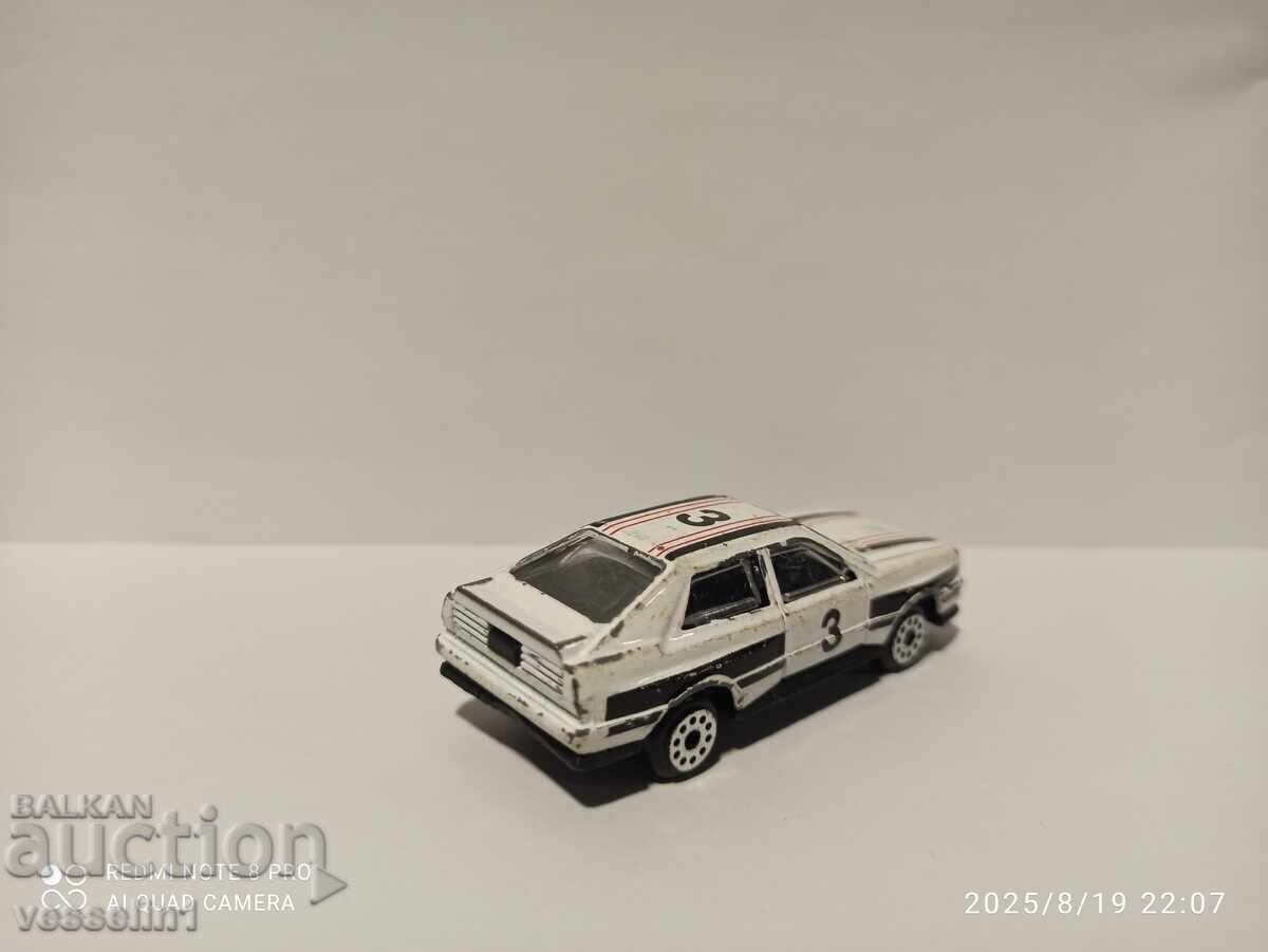 Jucărie veche 1/64 mașinuță rară audi s1quatro turbo group B cu preț € 6.14 | 12.01 BGN