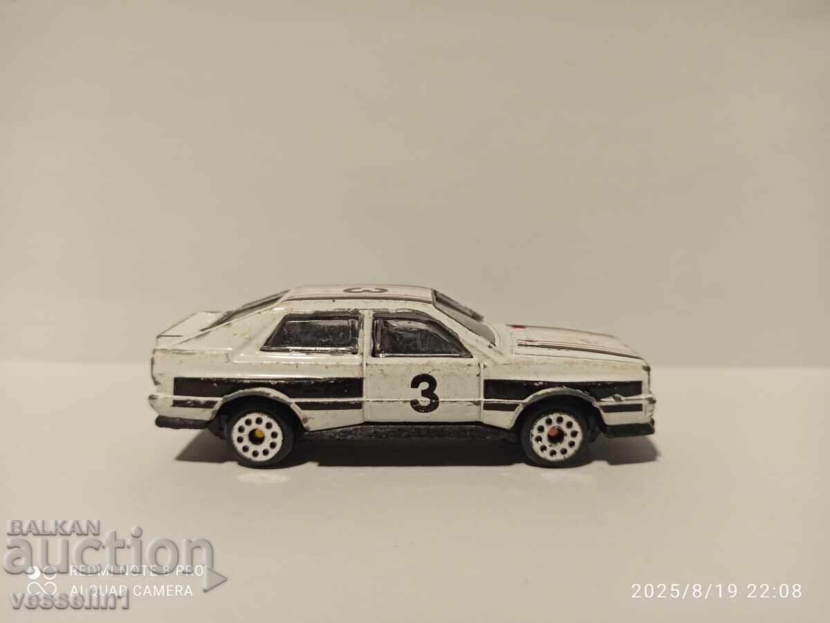 Licitație Jucărie veche 1/64 mașinuță rară audi s1quatro turbo group B