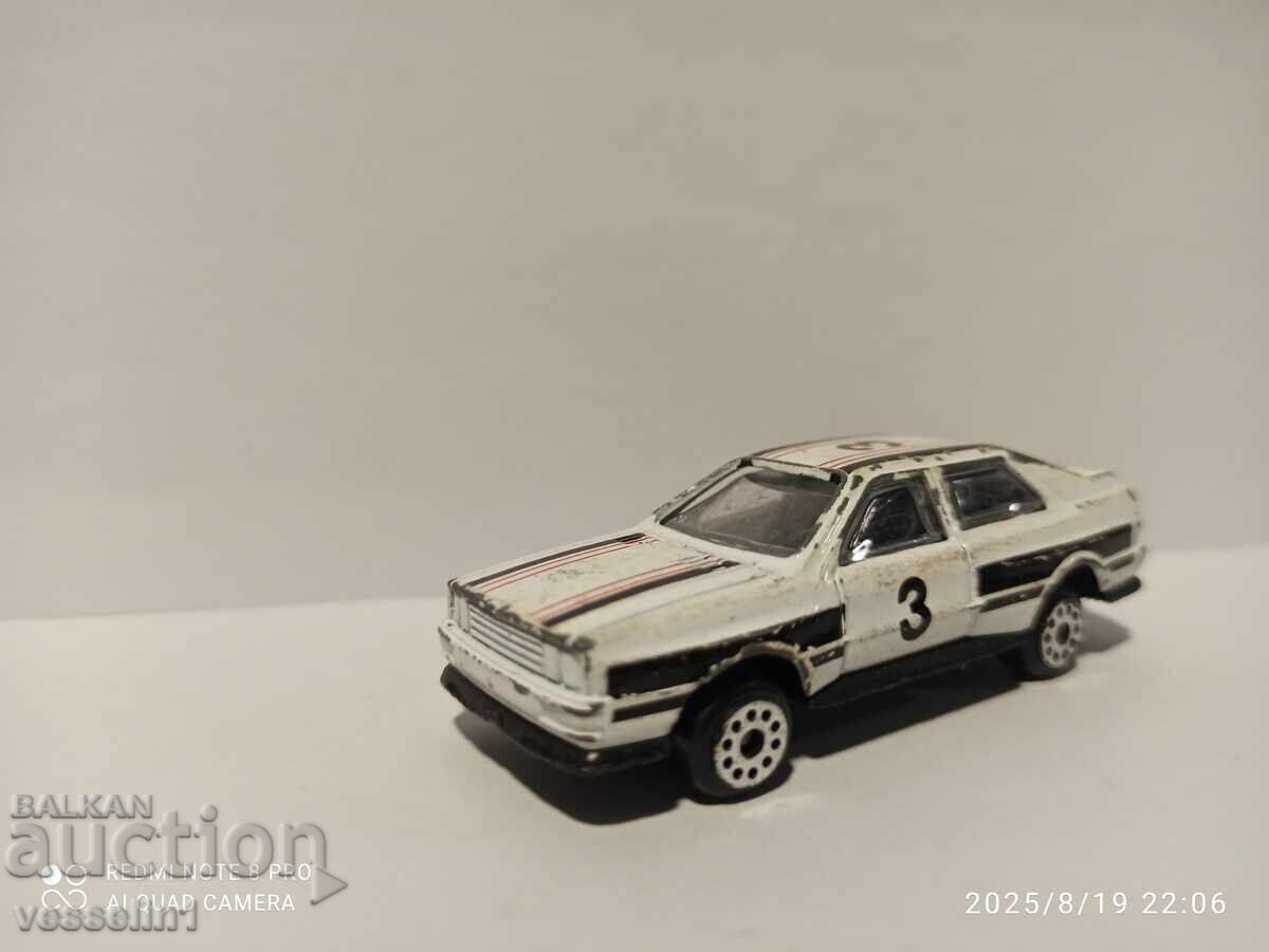Jucărie veche 1/64 mașinuță rară audi s1quatro turbo group B