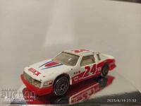 Стара играчка 1/60 рядка количка buick 24 horse le man