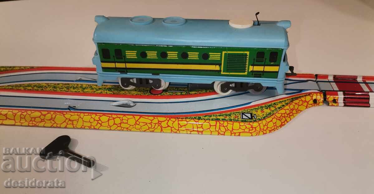 Παιδικό παιχνίδι - ελισσόμενο τρένο