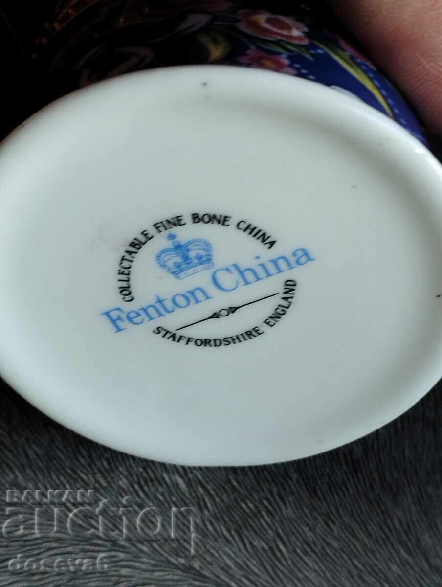 Licitație Fenton China 60 de ani de naștere, cutie de bijuterii, porțelan os