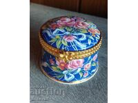 Fenton China 60 de ani de naștere, cutie de bijuterii, porțelan os