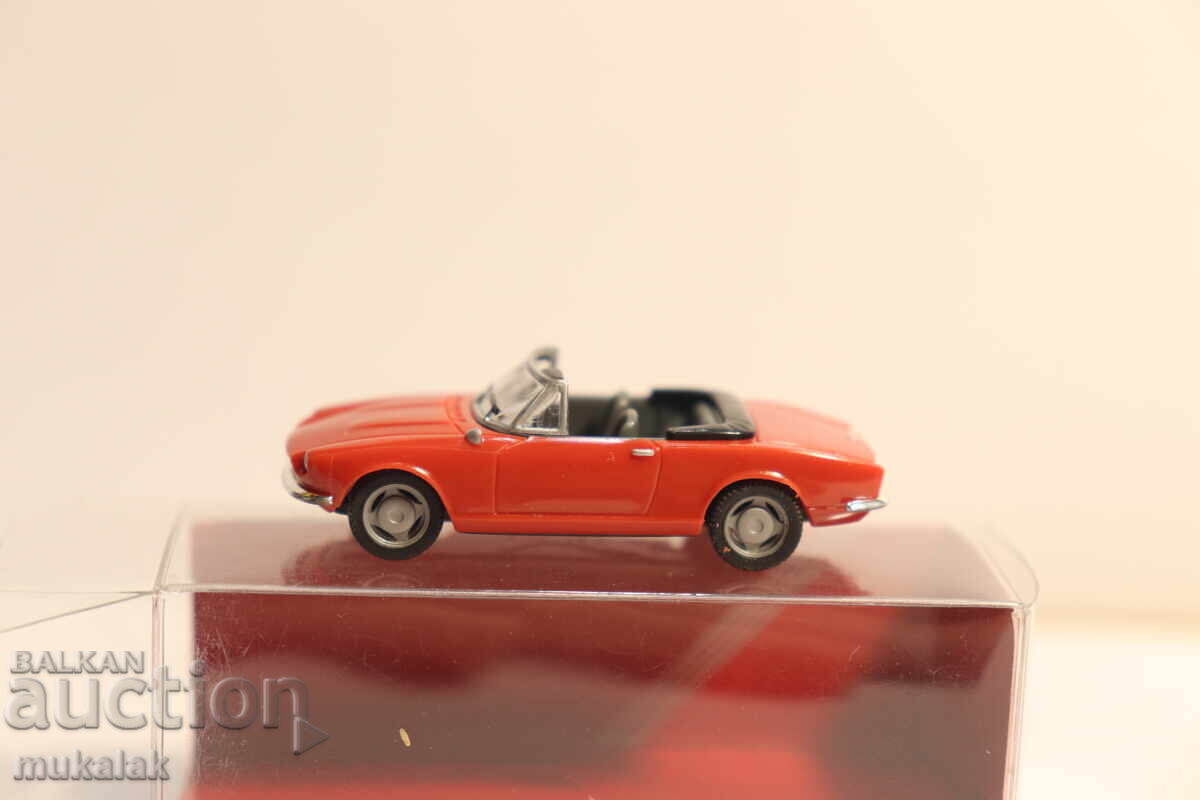 HERPA H0 1/87 FIAT 124 SPIDER MODEL MAȘINĂ JUCĂRIE cu preț 15.00 BGN | € 7.67 HERPA H0 1/87 FIAT 124 SPIDER MODEL MAȘINĂ JUCĂRIE cu preț 15.00 BGN | € 7.67