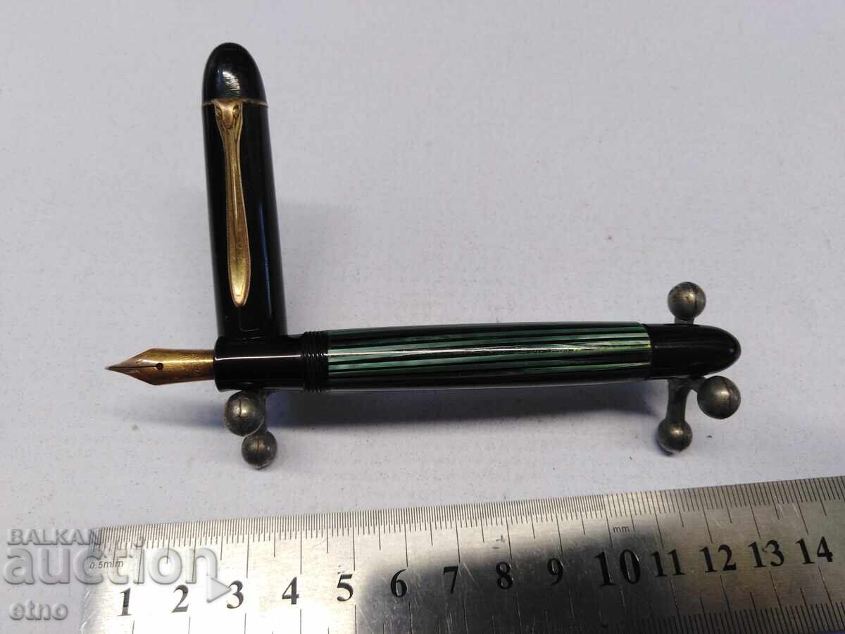 Auction  Vintage Fountain Pen - PELICAN 140, GOLD 14K, 585