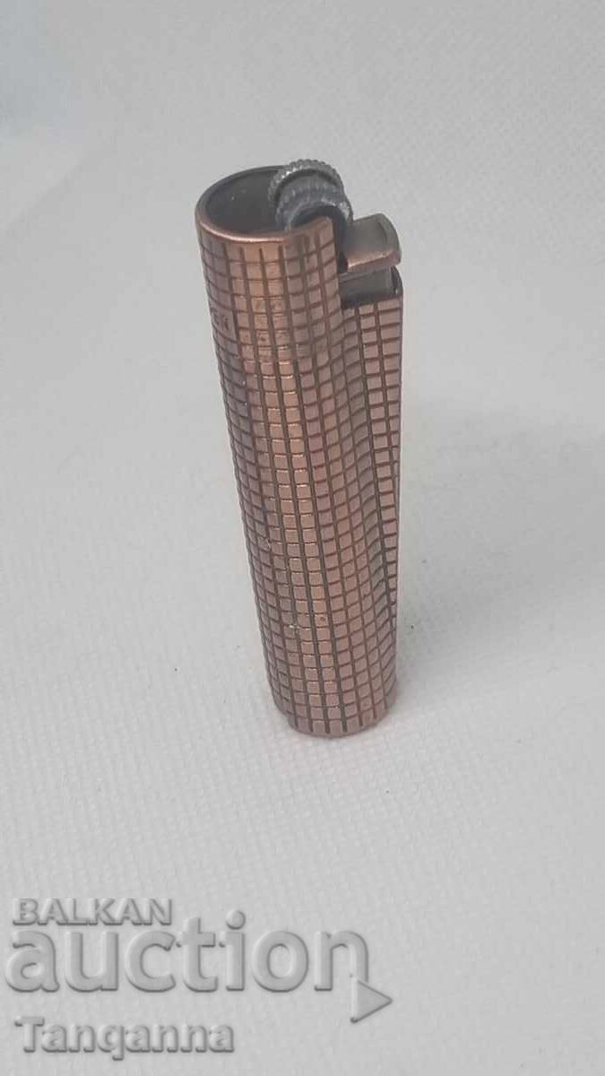 Cliper Lighter and Holder with price 20.00 BGN | € 10.23