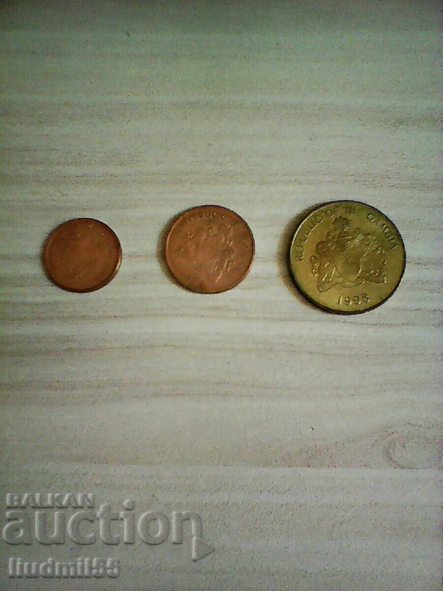 Gambia 1 5 10 bututi 1998 cu preț 4.00 BGN | € 2.05