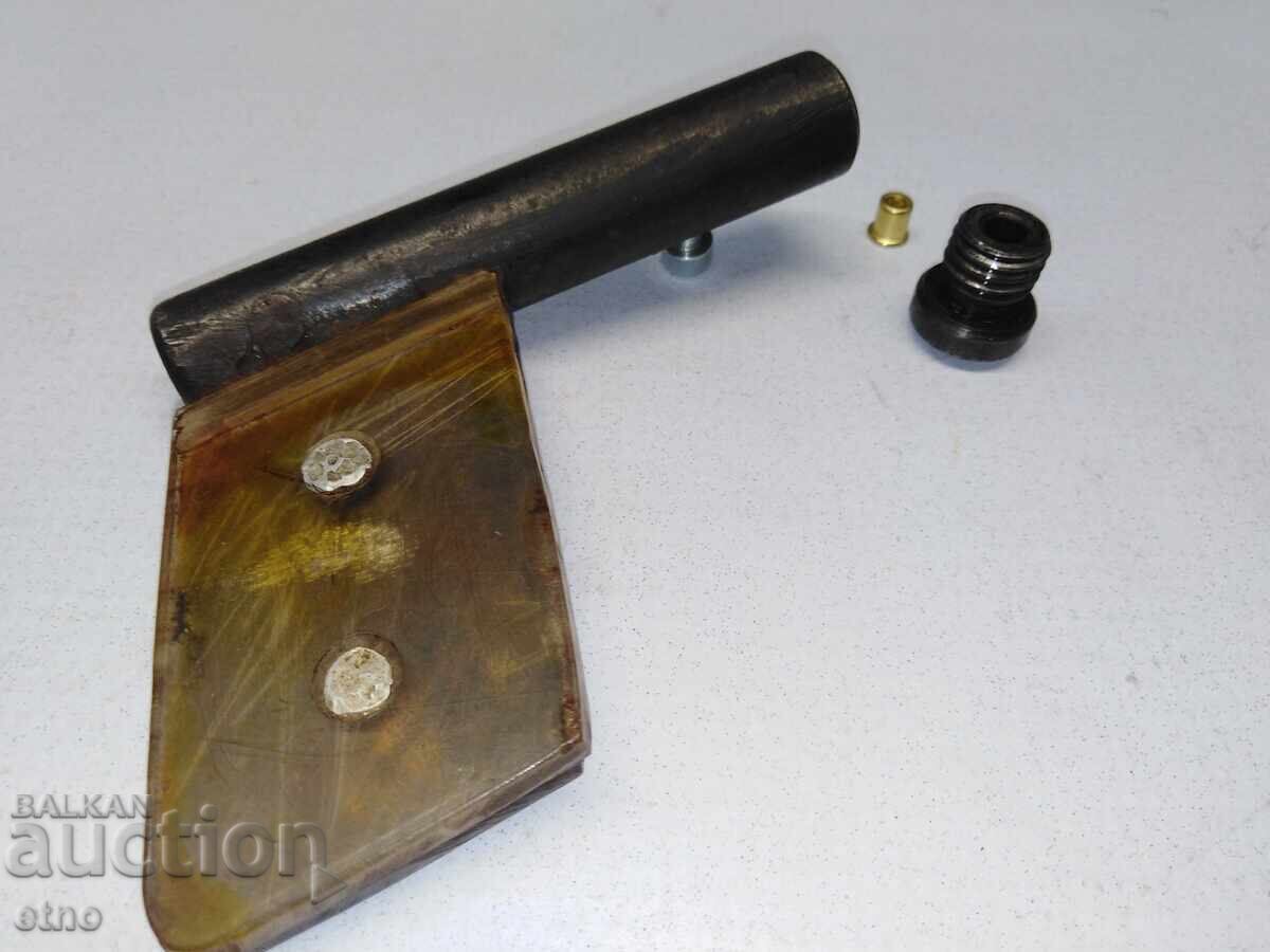 EXPLODER, DOG CHASER WITH HUNTING CAPS, WASP - 6