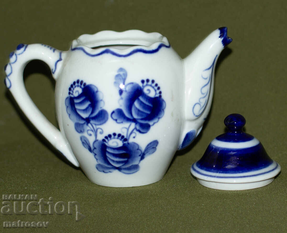 Russian Porcelain Teapot, Gzhel - 6